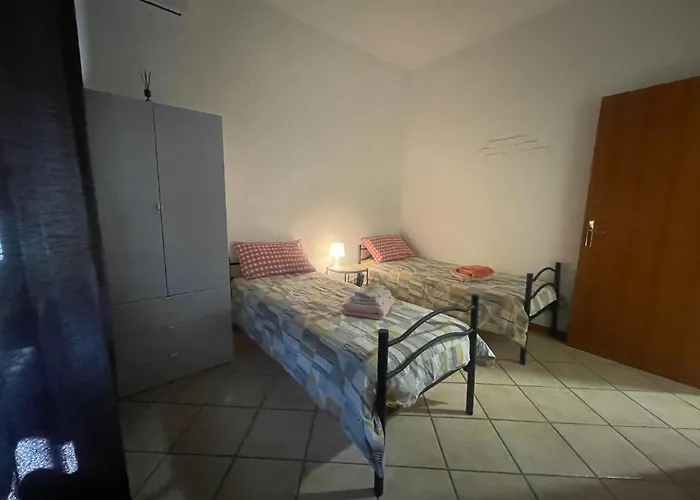 Roberta House